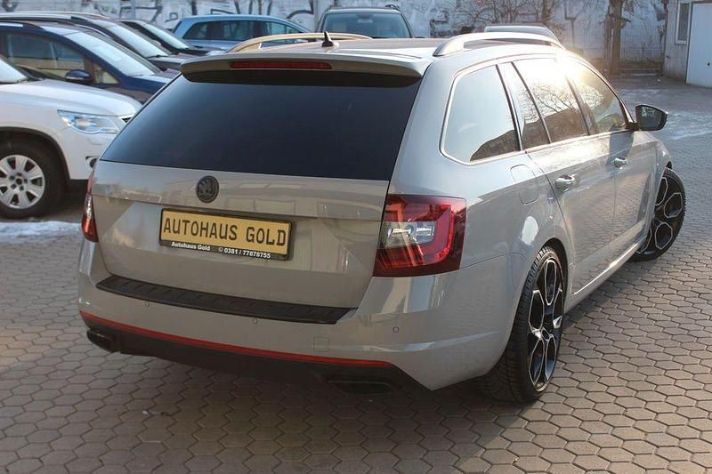 Gebraucht Skoda Octavia RS 184 PS (135 kW) 2018 Grau Kombi