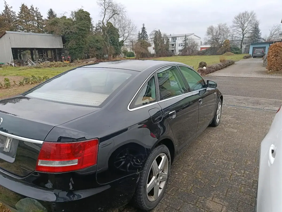 Gebraucht Audi A6 179 PS (131 kW) 2007 Schwarz Limousine