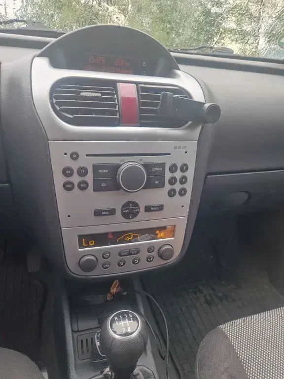 Gebraucht Opel Corsa 60 PS (44 kW) 2006 Silber Kleinwagen