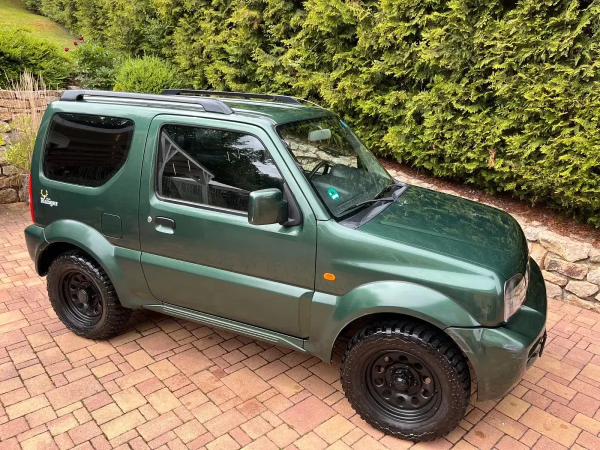 Gebraucht Suzuki Jimny Ranger 86 PS (63 kW) 2010 Grün SUV