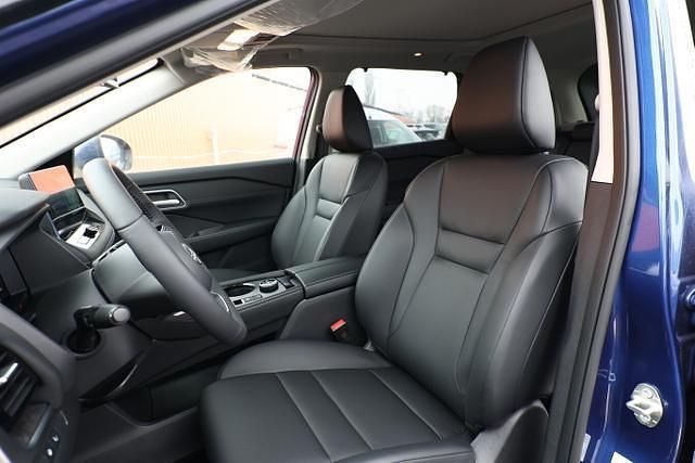 Neu Nissan X-Trail Tekna 213 PS (156 kW) 2025 Blue metallic blue metallic SUV