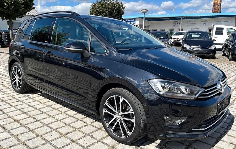 Schwarz Gebraucht 2016 VW Golf VII Allstar Limousine | 14.500 € (Guter Preis) - Bild 1/4