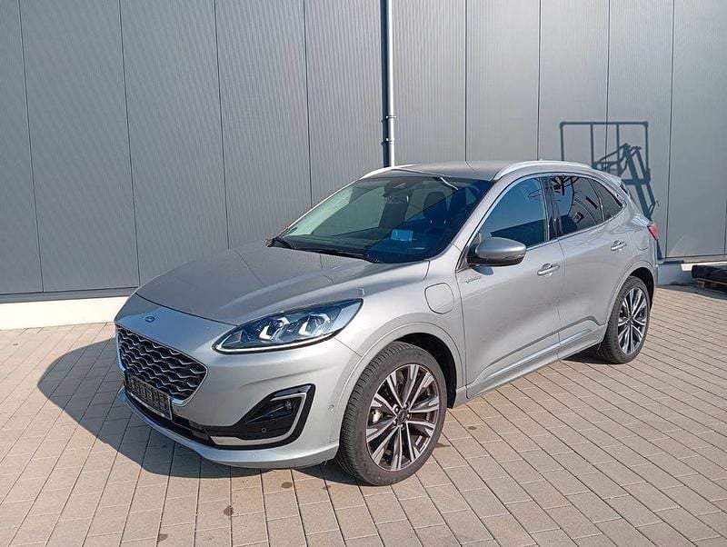 Silber Gebraucht 2022 Ford Kuga Vignale SUV | 28.900 € (Fairer Preis) - Bild 1/4