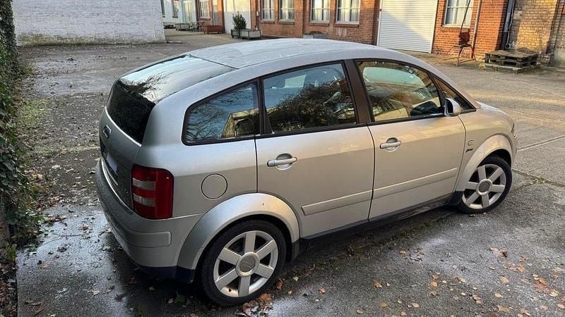 Gebraucht Audi A2 75 PS (55 kW) 2000 Silber Kleinwagen
