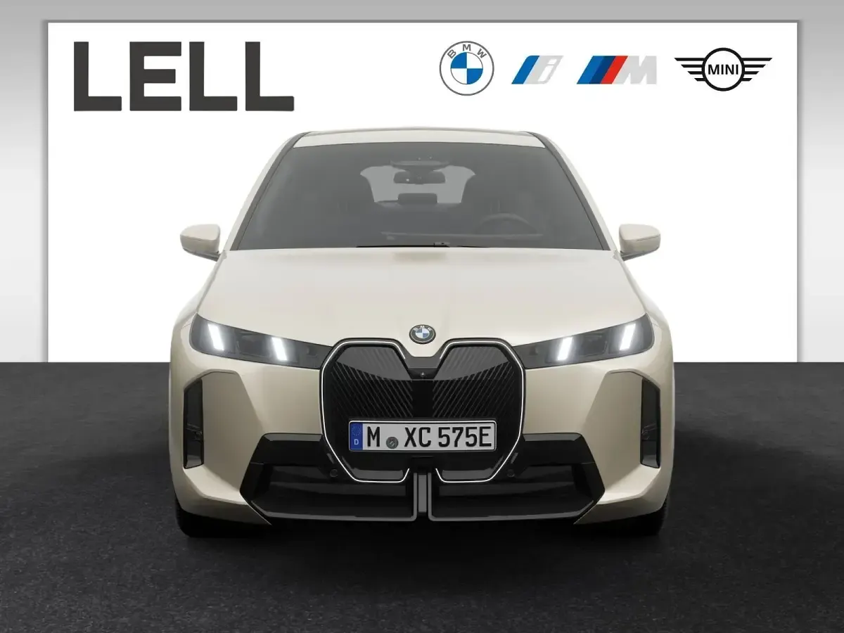 Neu BMW iX M Sport 400 kW (544 PS) 2026 Grau SUV