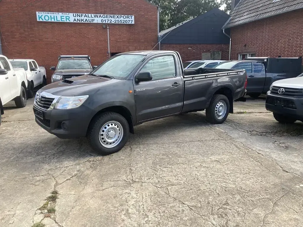 Gebraucht Toyota HiLux 144 PS (105 kW) 2015 Merlingrau Pickup