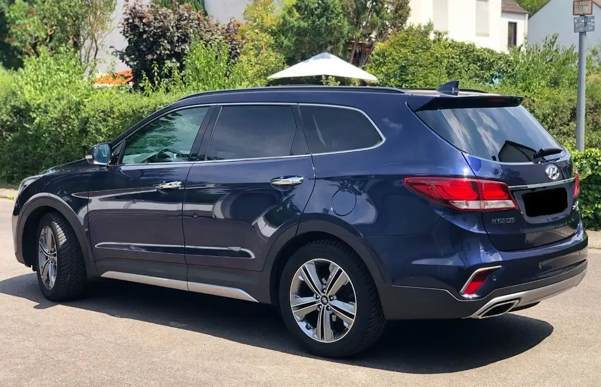 Gebraucht Hyundai Grand Santa Fe Premium 200 PS (147 kW) 2018 Blau SUV