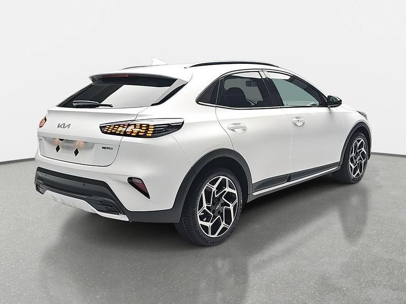 Neu Kia XCeed Spirit 179 PS (131 kW) 2025 Weiß SUV