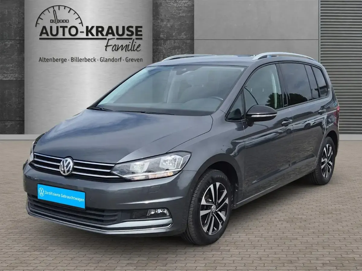 Gebraucht VW Touran IQ Drive 116 PS (85 kW) 2019 Grau Van / Kleinbus