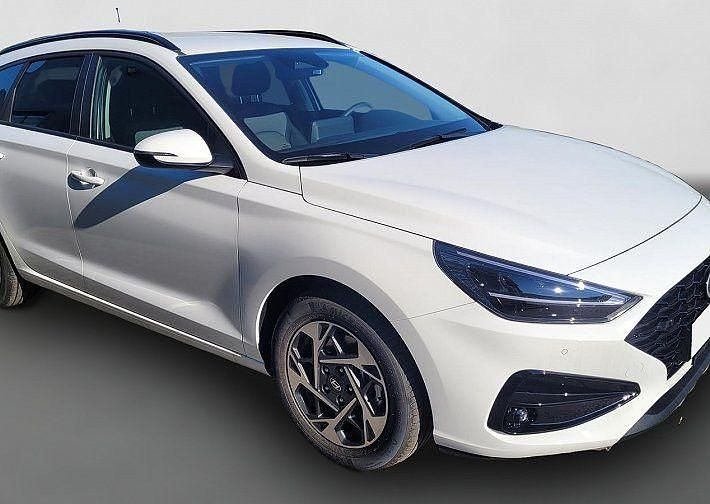Neu Hyundai i30 140 PS (102 kW) 2025 Weiß Limousine