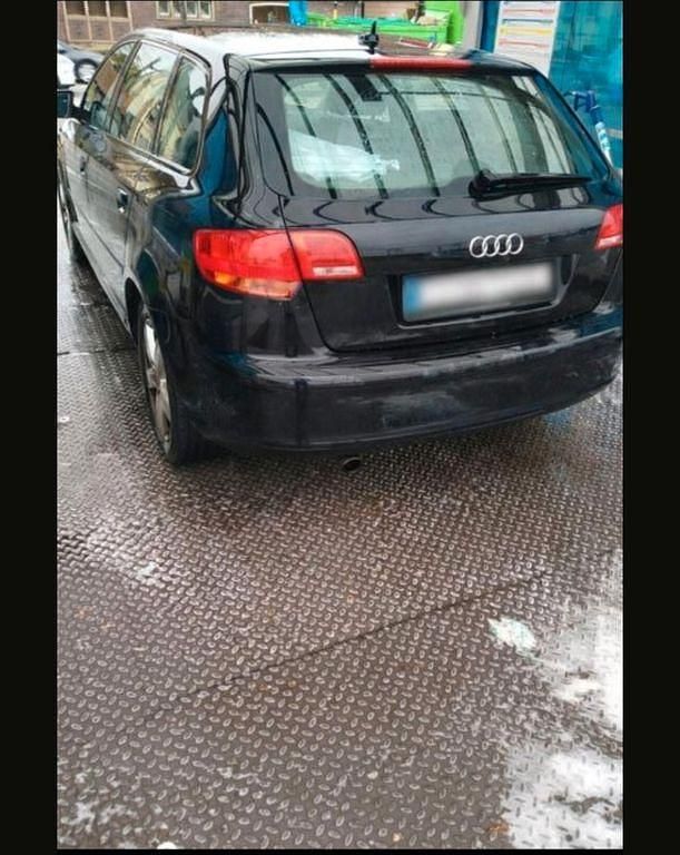 Gebraucht Audi A3 Performance 102 PS (75 kW) 2006 Schwarz Kleinwagen