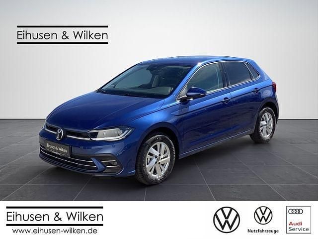 Neu VW Polo Style 95 PS (69 kW) 2025 Blau Limousine