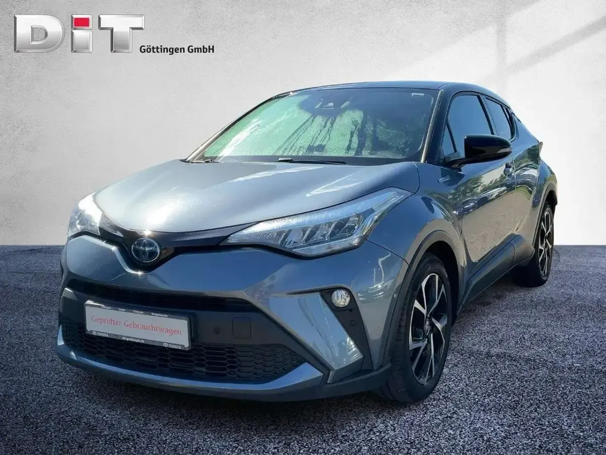 Gebraucht Toyota C-HR Plus 184 PS (135 kW) 2021 Sodalithblau metallic / dach schwarz SUV