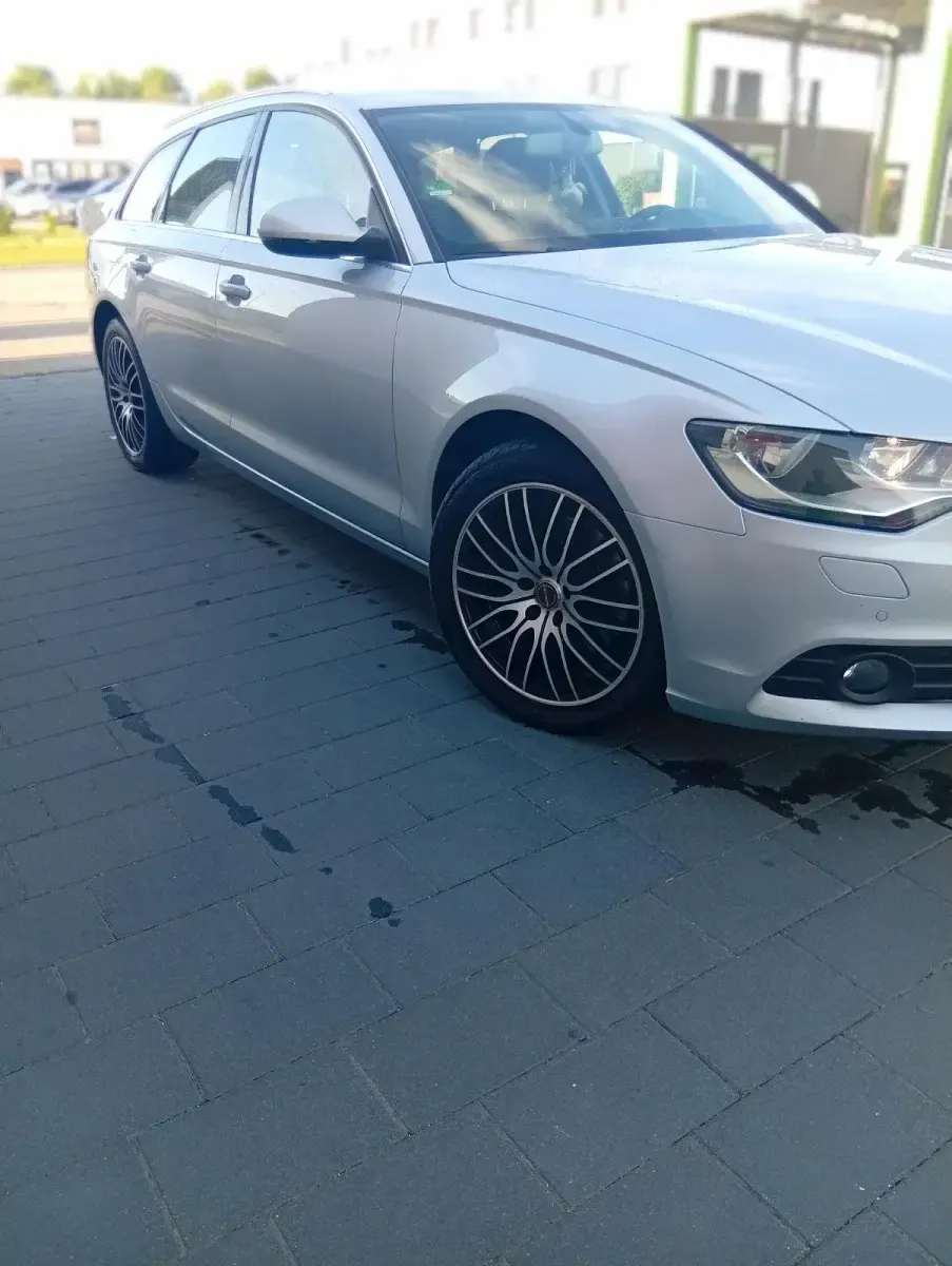 Gebraucht Audi A6 170 PS (125 kW) 2012 Silber Kombi