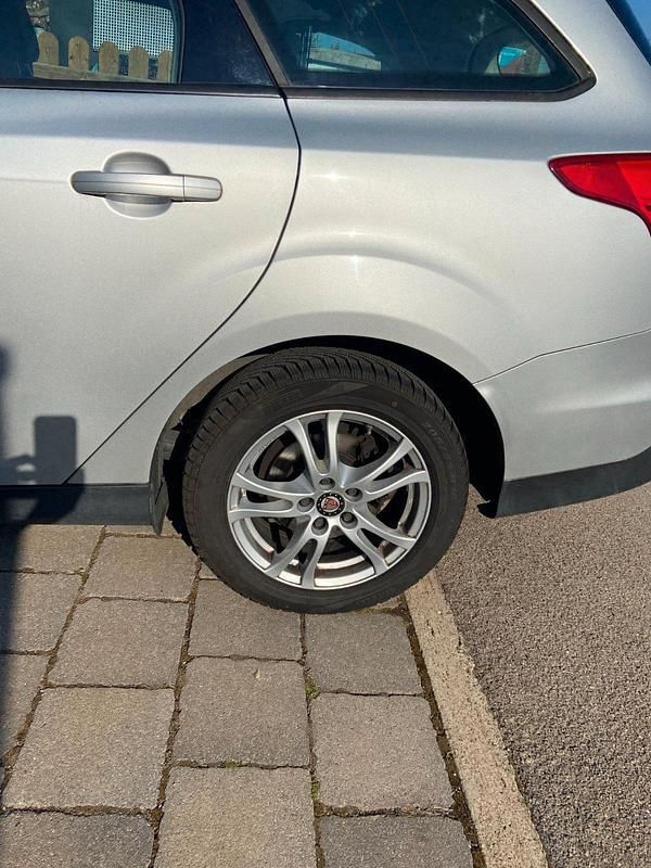 Gebraucht Ford Focus Business Edition 120 PS (88 kW) 2018 Silber Kombi