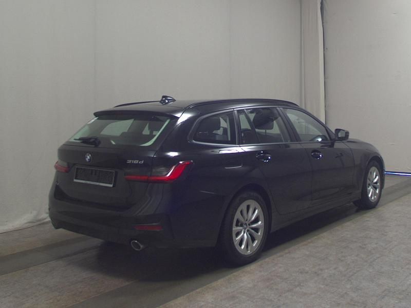 Gebraucht BMW 318 Advantage 150 PS (110 kW) 2021 Schwarz Kombi