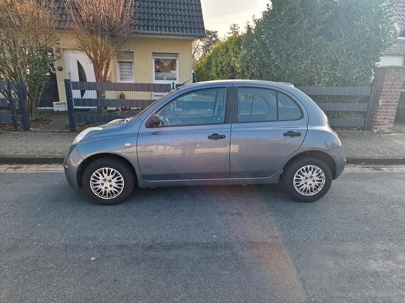 Gebraucht Nissan Micra 65 PS (47 kW) 2009 Violet Kleinwagen