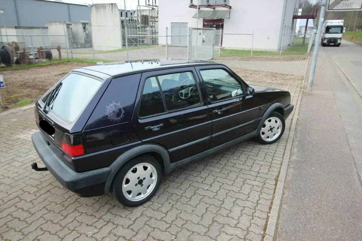 Gebraucht VW Golf III 90 PS (66 kW) 1991 Violet Kleinwagen