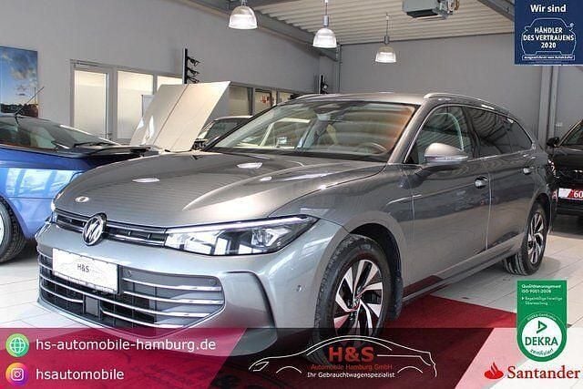 Diabasgrau Gebraucht 2024 VW Passat Business Kombi | 33.900 € (Fairer Preis) - Bild 1/4