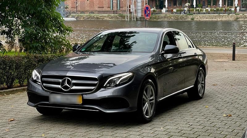 Gebraucht Mercedes E400 340 PS (250 kW) 2018 Grau Limousine