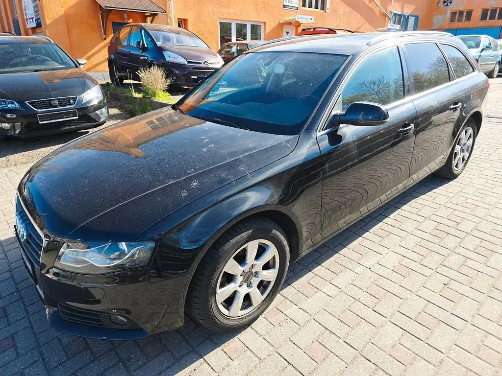 Second-hand Audi A4 Ambiente 160 CP (117 kW) 2009 Negru Break