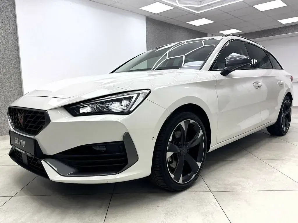 Gebraucht Cupra Leon 150 PS (110 kW) 2024 Candyweiß Kombi