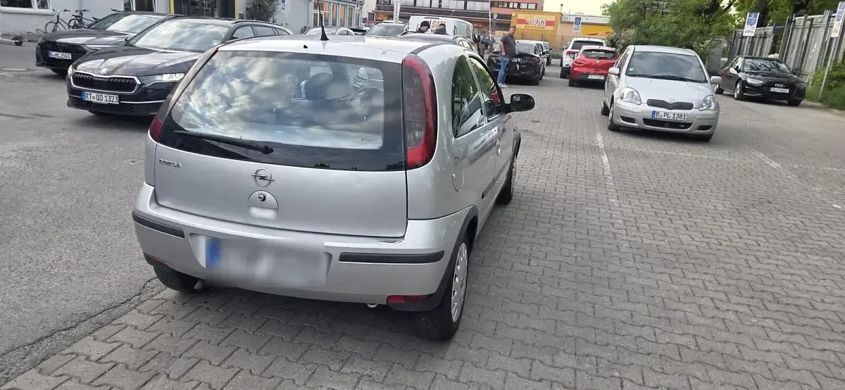 Gebraucht Opel Corsa 60 PS (44 kW) 2004 Grau Kleinwagen