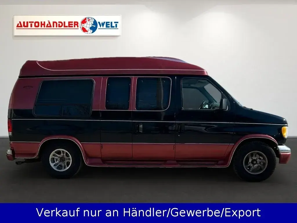 Usado Ford Econoline 230 CV (169 kW) 2000 Negro Monovolumen