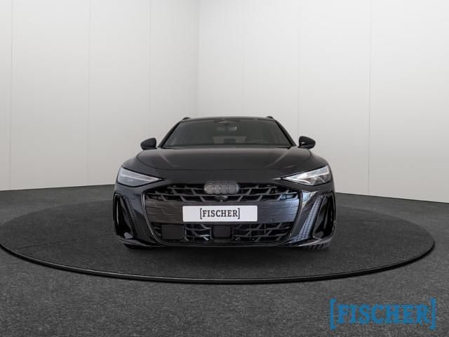 Gebraucht Audi A6 Comfort 204 PS (150 kW) 2025 Schwarz Kombi