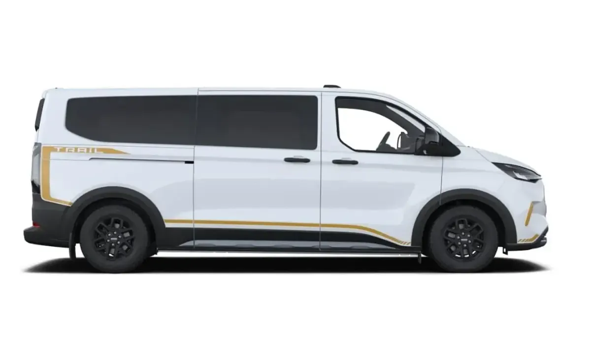 Neu Ford Transit Custom 150 PS (110 kW) 2026 Frozen white Kombi