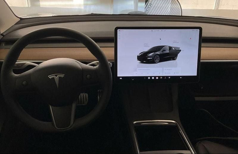 Gebraucht Tesla Model 3 Performance 461 kW (627 PS) 2023 Solid black Limousine