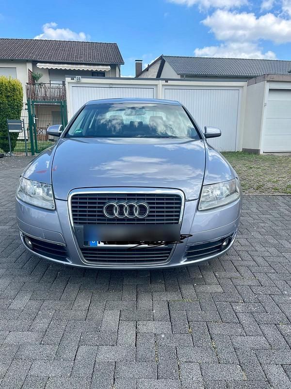 Silber Gebraucht 2006 Audi A6 Limousine | 2.700 € (Superpreis) - Bild 1/4