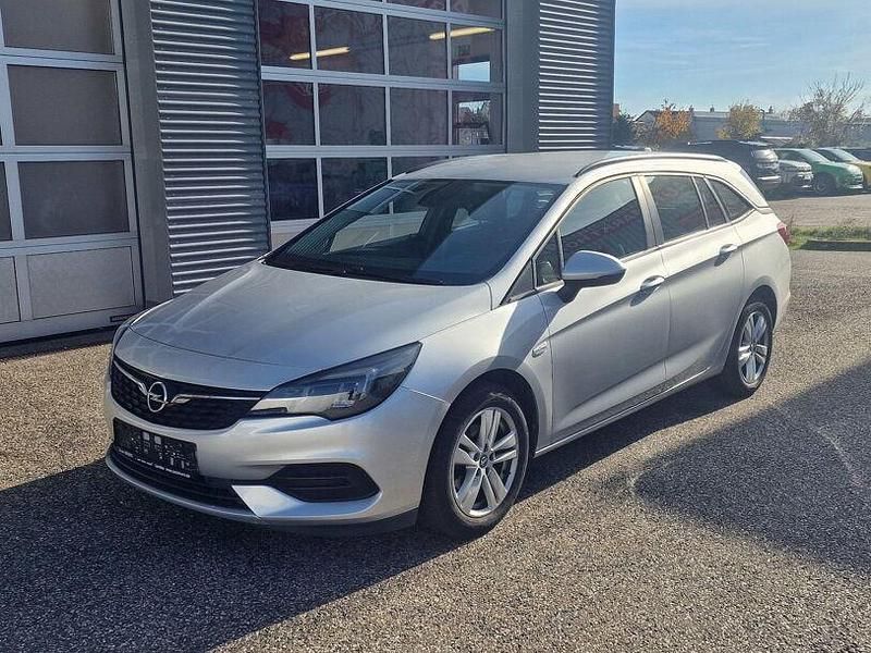 Gebraucht Opel Astra Edition 122 PS (89 kW) 2021 Argon silber/ice silver (m2) Kombi