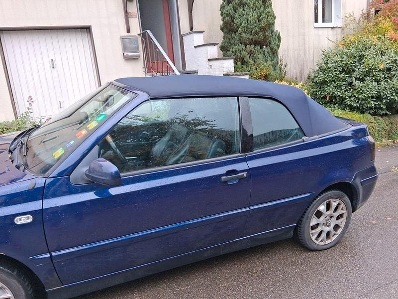 Gebraucht VW Golf Cabriolet Classicline 90 PS (66 kW) 2000 Blau Cabrio