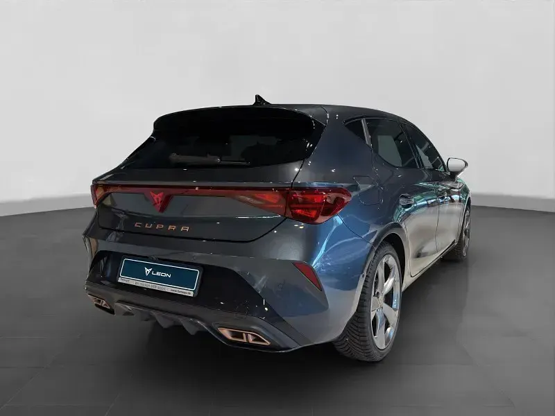 Neu Cupra Leon 204 PS (150 kW) 2026 Grau Limousine