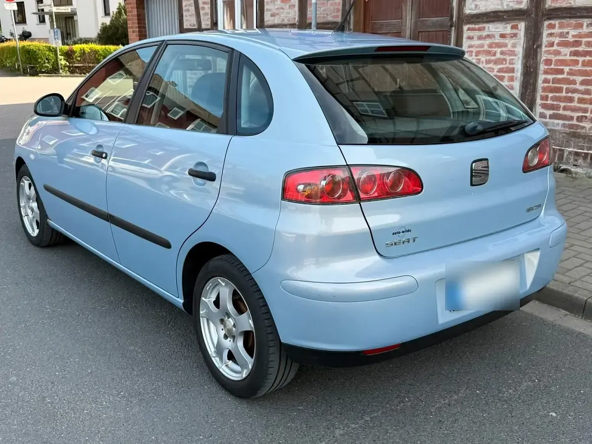 Gebraucht Seat Ibiza 75 PS (55 kW) 2006 Silber Kleinwagen