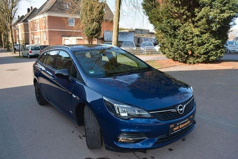 Gebraucht Opel Astra Design & Tech 131 PS (96 kW) 2022 Blau Kombi