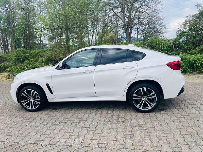 Weiß Gebraucht 2015 BMW X6 M50 Shadowline SUV | 36.900 € (Teuer) - Bild 1/4