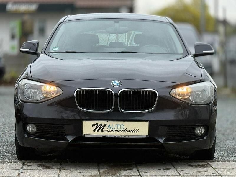 Gebraucht BMW 114 102 PS (75 kW) 2012 Schwarz Kleinwagen