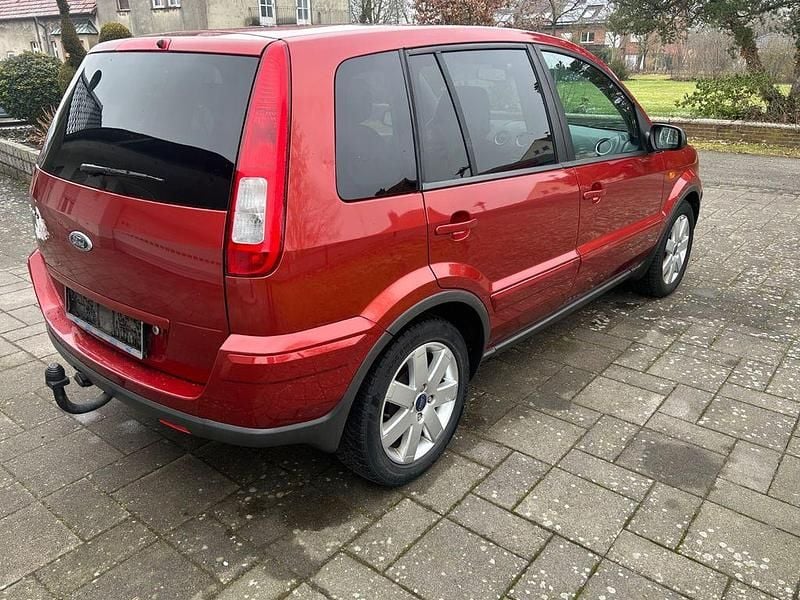 Gebraucht Ford Fusion Style 80 PS (58 kW) 2009 Rot Kleinwagen