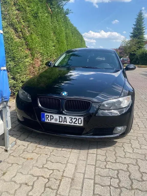 Gebraucht BMW 320 Performance 170 PS (125 kW) 2008 Schwarz Coupé