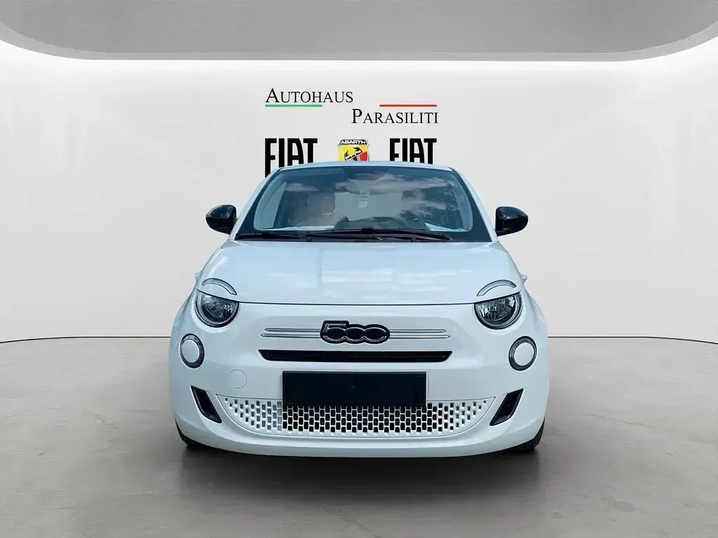 Neu Fiat 500 Icon 65 PS (47 kW) 2026 Weiß