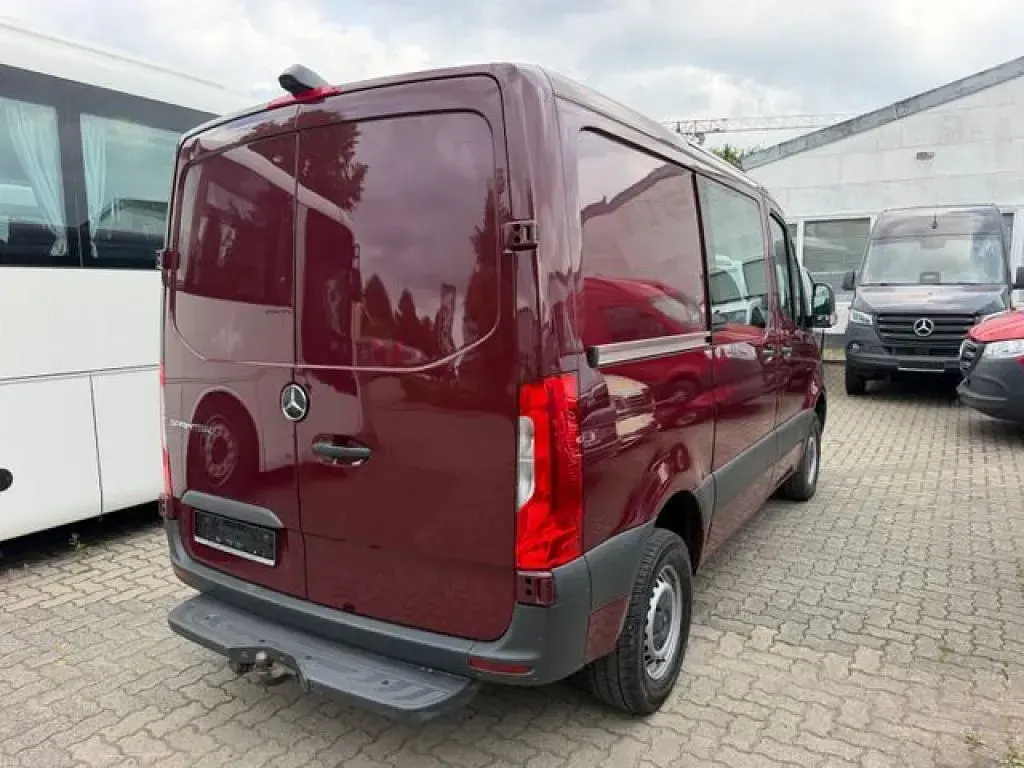 Gebraucht Mercedes Sprinter 163 PS (119 kW) 2019 Velvetrot Van
