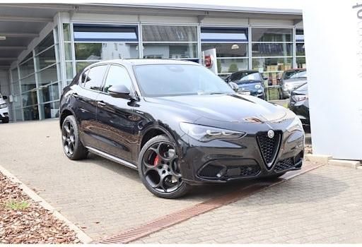 Neu Alfa Romeo Stelvio Veloce 280 PS (205 kW) 2025 Schwarz SUV