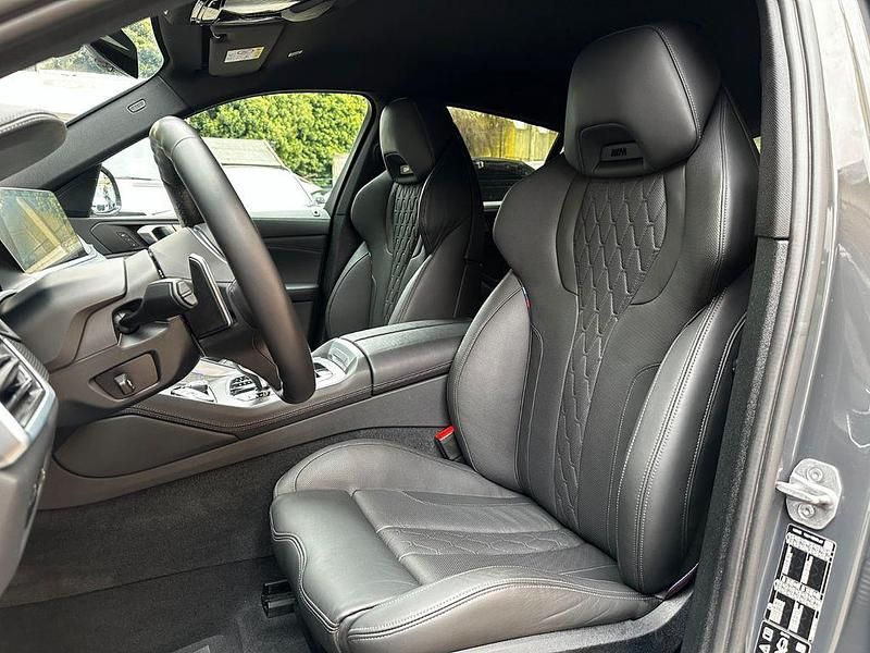 Dravitgrau metallic Gebraucht 2022 BMW X6 M Sport SUV | 59.989 € (Fairer Preis) - Bild 1/4