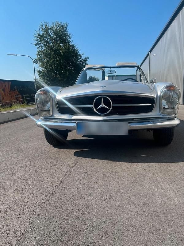 Gebraucht Mercedes W113 150 PS (110 kW) 1965 Silber Cabrio