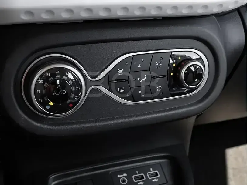 Gebraucht Renault Twingo Equilibre 65 PS (47 kW) 2023 Weiß Kleinwagen