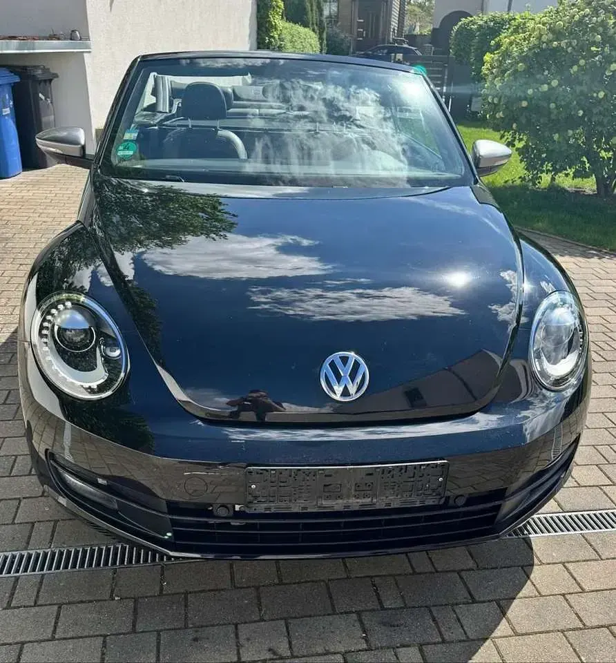 Gebraucht VW Beetle Karmann 105 PS (77 kW) 2016 Schwarz Kleinwagen