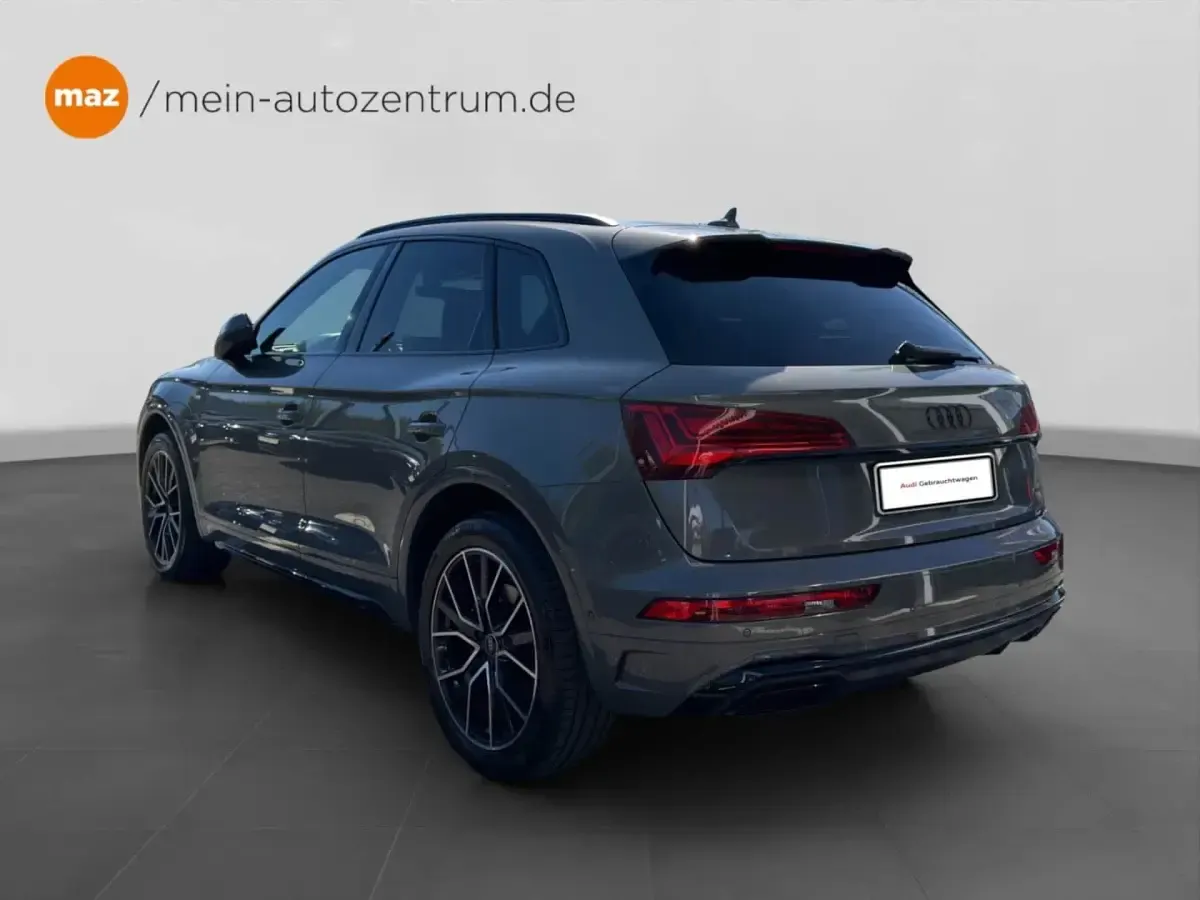 Gebraucht Audi Q5 S-Line 265 PS (194 kW) 2023 Chronosgrau metallic SUV