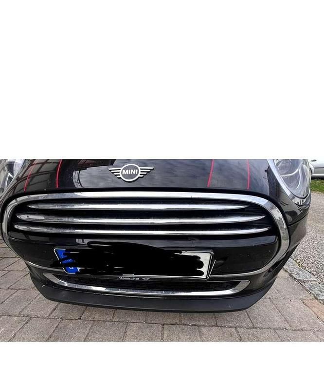 Gebraucht Mini Cooper 136 PS (100 kW) 2019 Schwarz Kleinwagen